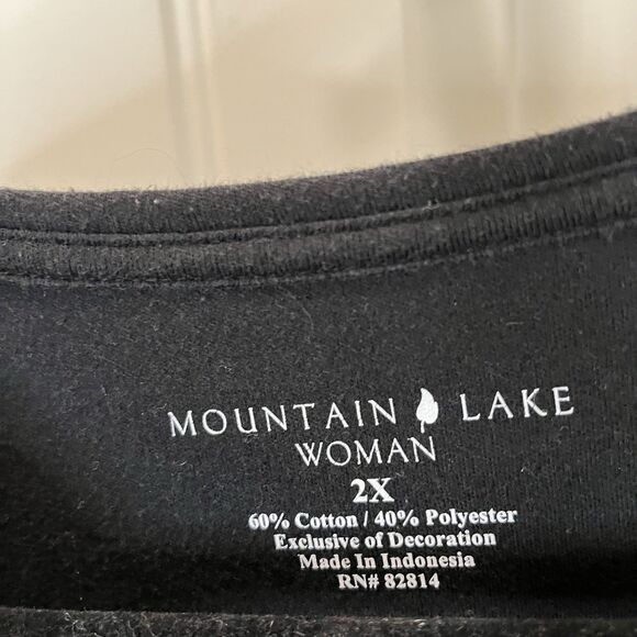 Mountain Lake Black Red Joy Embroidered Spellout Christmas Shirt Womens Size 2X - Picture 3 of 5